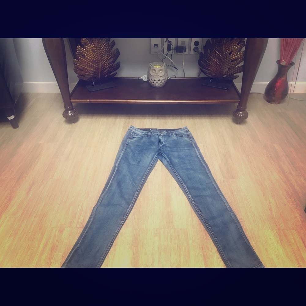 Dark white-washed jeans